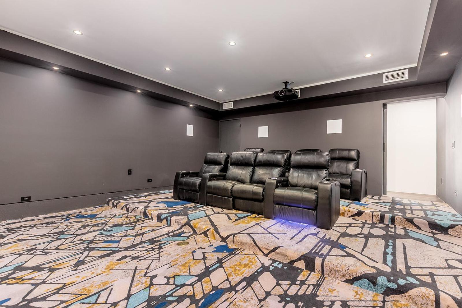 Luxury Micro-Resort, Theater, Sauna, Heated Pool 피닉스 외부 사진